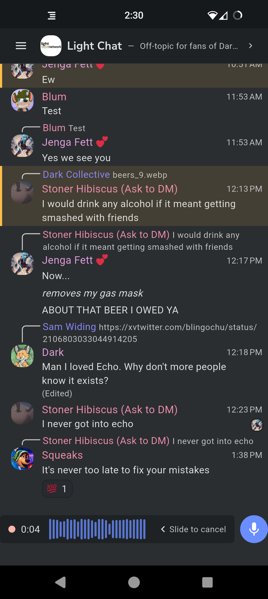 A Vommet chat room on Android with replies, an edited message, a reaction, and a voice message being recorded at the bottom